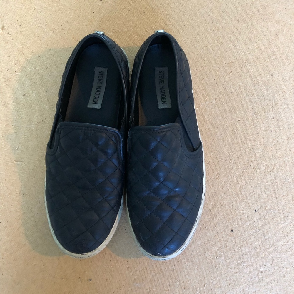 Steve Madden Quilted Flats